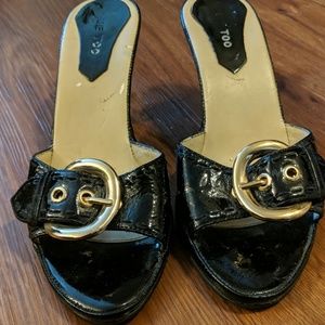 Me Too black patent mules